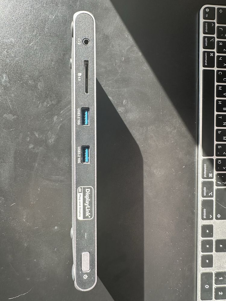 Докстанція Satechi Thunderbolt 4 Dock 100W