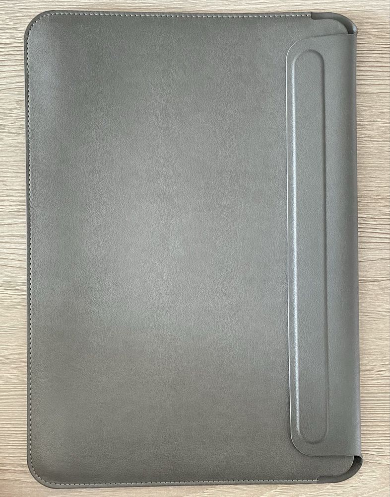 MacBook Air M1 2020 / 8GB RAM / 256GB SSD / Идеальное состояние