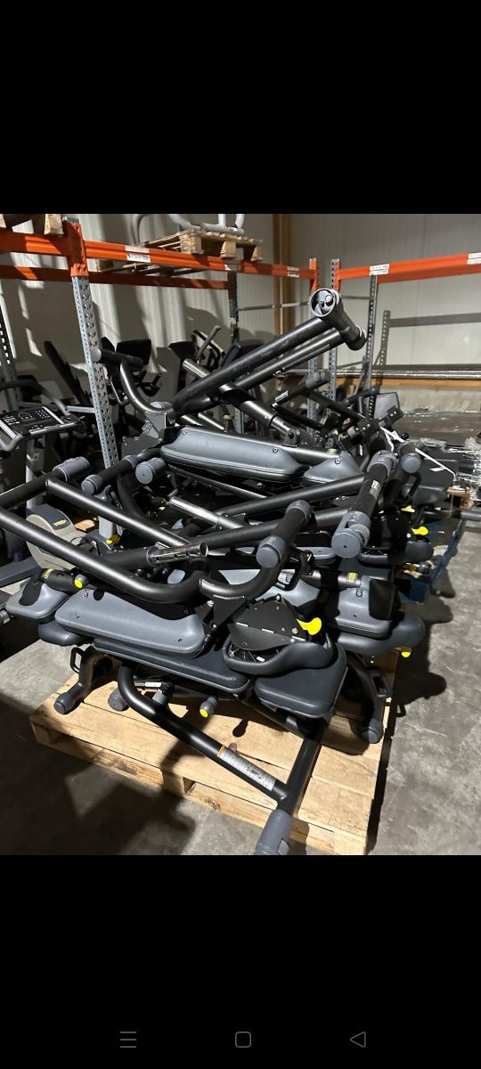 Ławka regulowana Technogym element uźywana sprawna