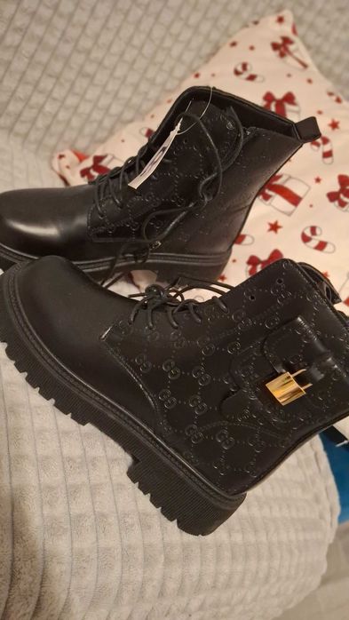 Nowe botki 39 zimowe jak guess lub gucci. Czarne damskie zimowe buty