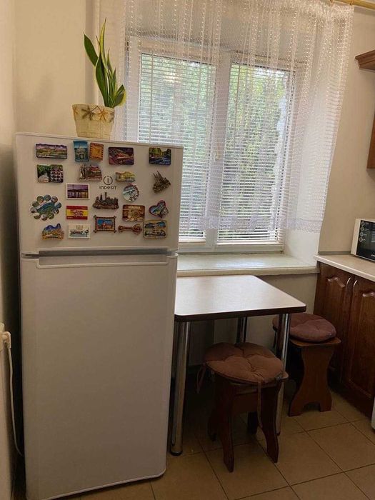 Оренда однокімнатної квартири на вул. Максимовича