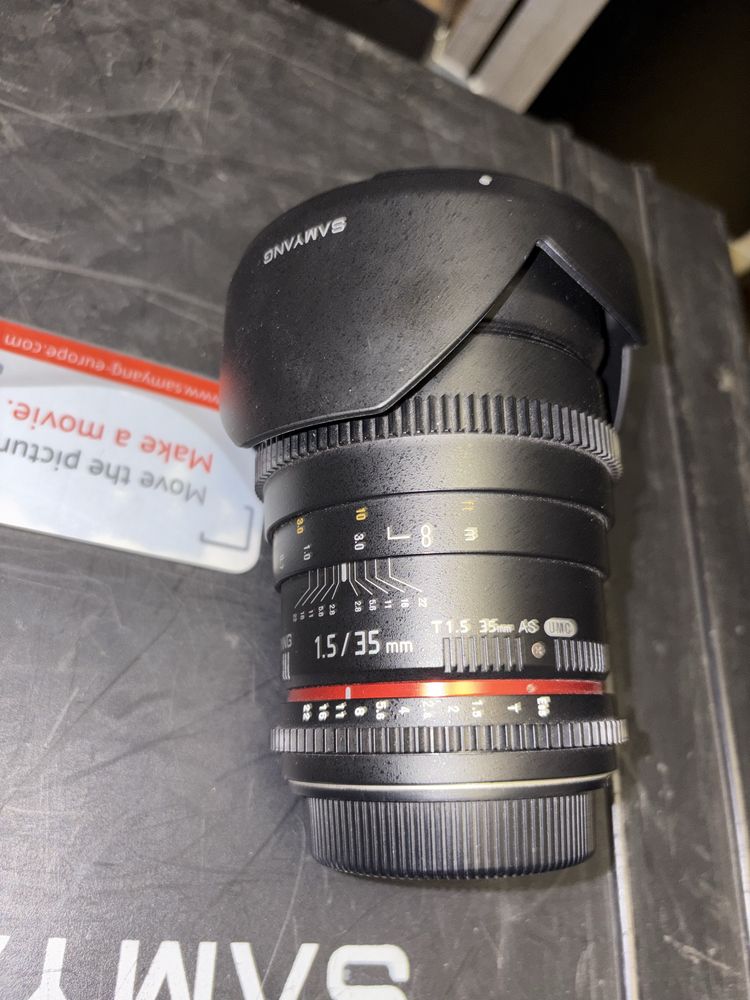 Samyang 35mm vdslr mocowanie canon swiatlo T1.5