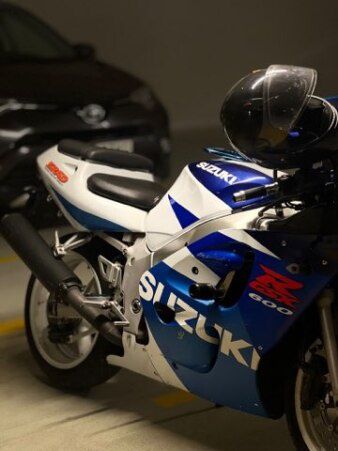 Sprzedam Suzuki GSX-R 600 SRAD