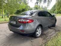 Renault fluence 2010