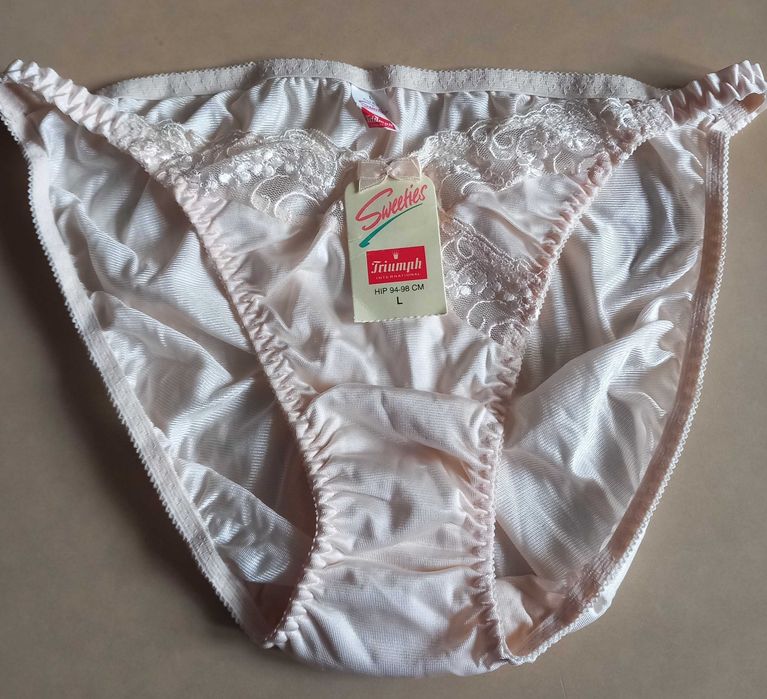 Трусы женские шелковые 48 размер
