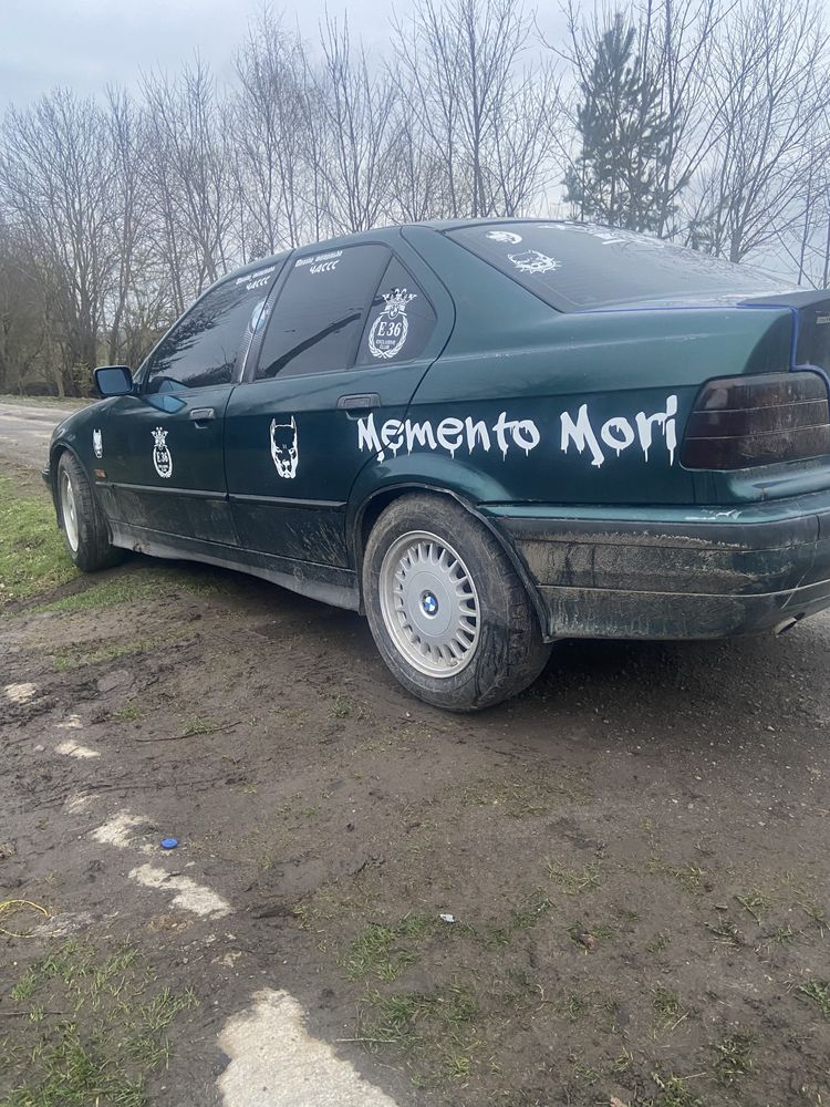 Продам свою бмв е36 в ідеалі