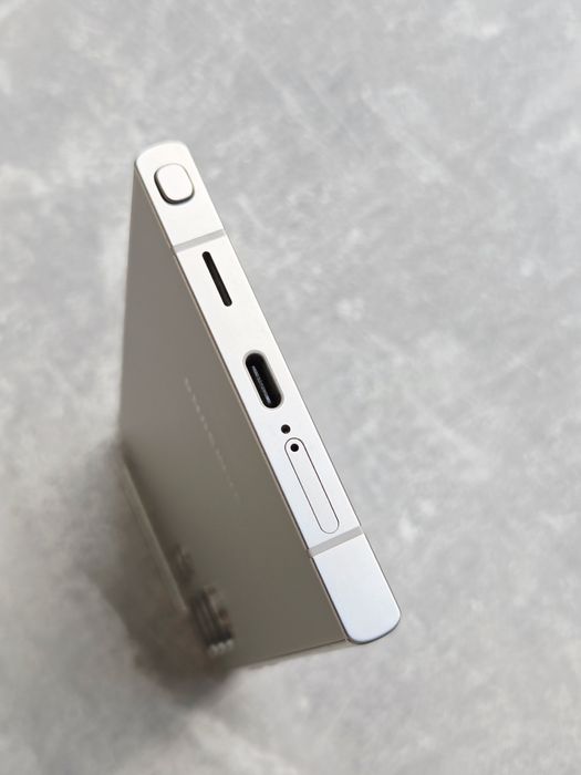 Samsung Galaxy S24 ULTRA 12/256Gb Titanium Gray. 2 фізичні сім та eSIM