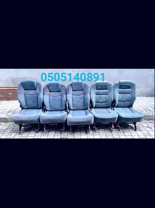 Продам крісла  до авто Рено