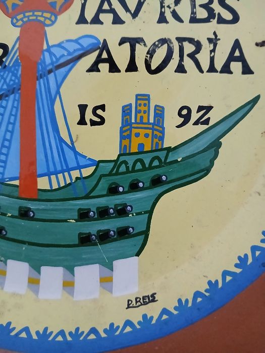 Prato de Barro com Pintura