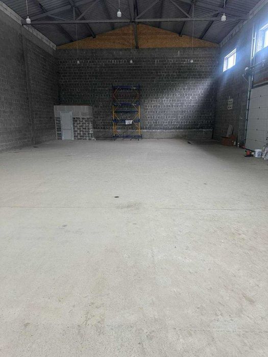 Оренда складу 338м2 Брюховичі вул. Незалежності України