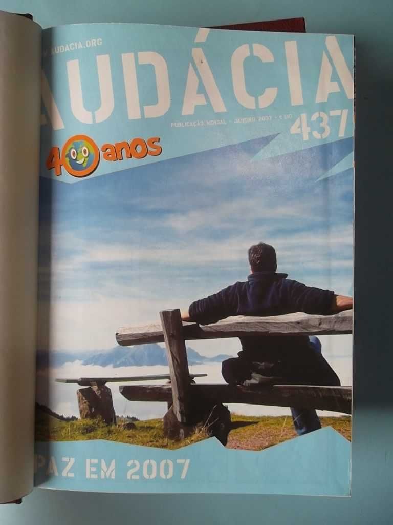 "AUDÁCIA" , Revista Juvenil de inspiração cristã. Encadernados.