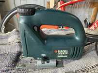 Serra eléctrica Black & Decker