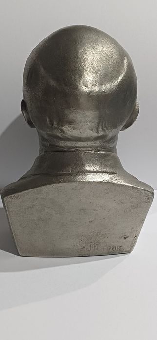 Vintage LENIN wiecznie żywy sygnowany aluminium