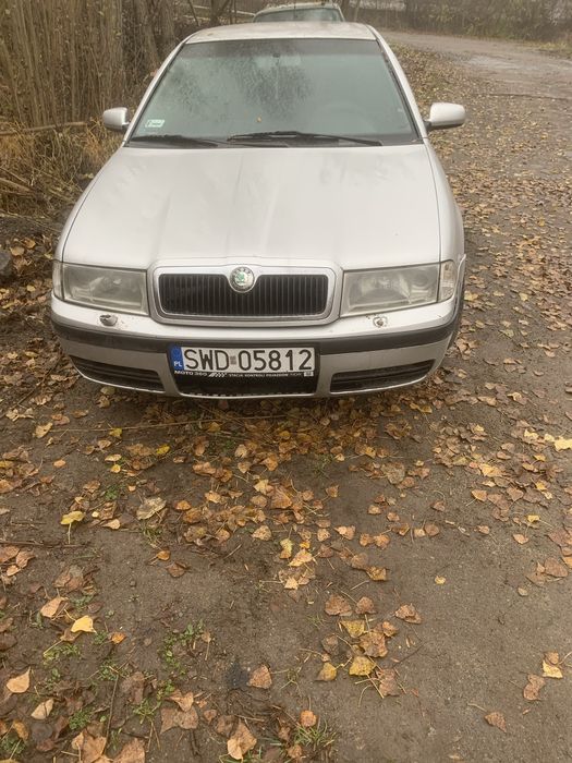 Продам авто шкода тур