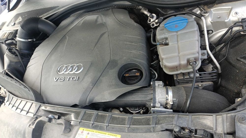 Audi A6 3.0 TDI quatro V6 diesel batida