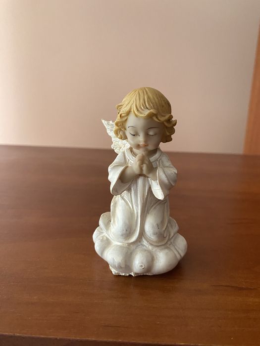 Ангел ангелик сувенір статуетка