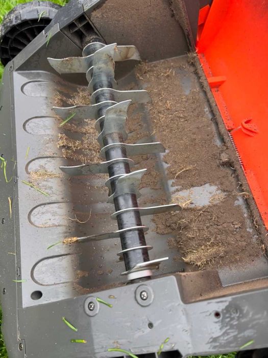 wertykulator husqvarna S 138 i