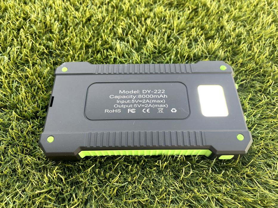 Powerbank Solar | 10W | 8000mAh (15€)