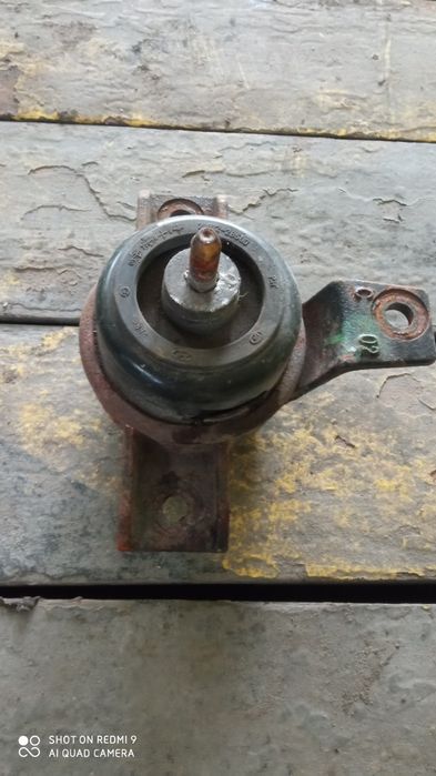 Подушки двигателя Hyundai Tucson,Santa Fe 2.2 crdi