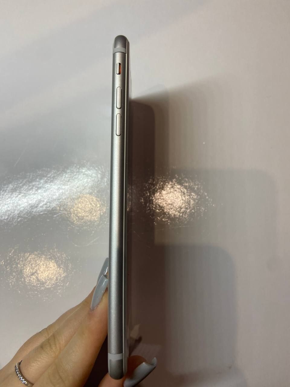Айфон 7+ ,128gb.