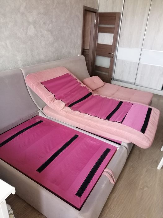 Продам диван.Великий