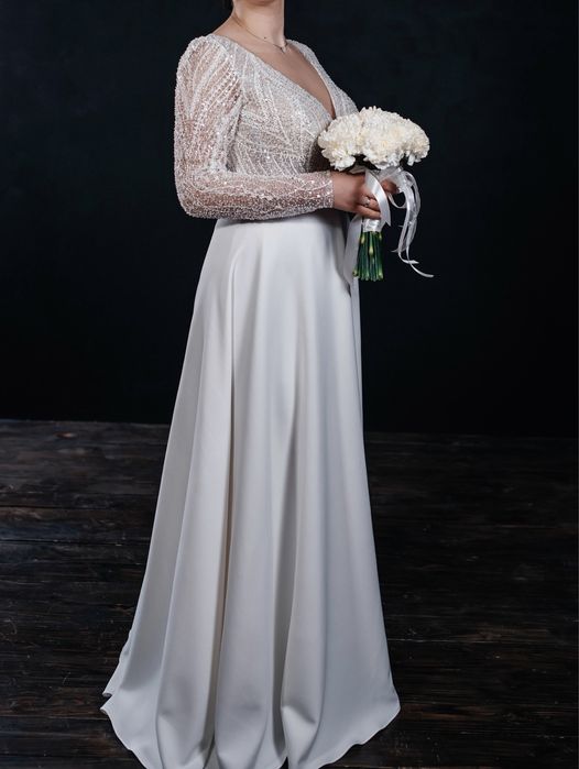 Весільна сукня