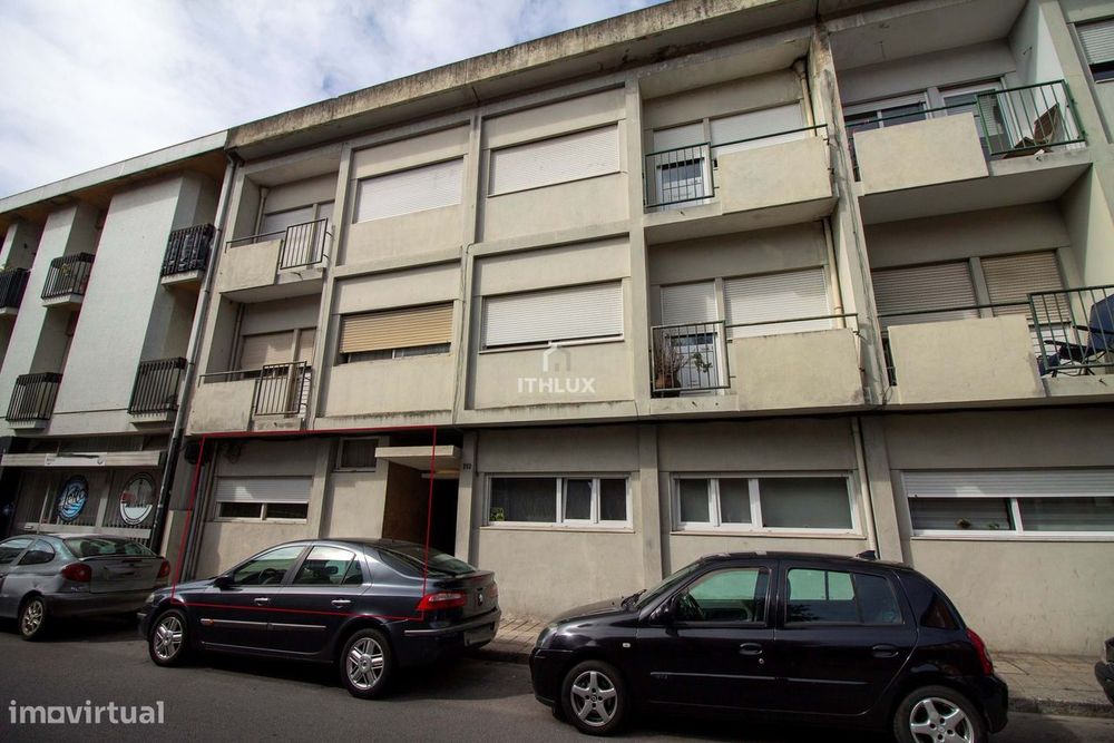Apartamento T1 com Logradouro no Centro do Porto