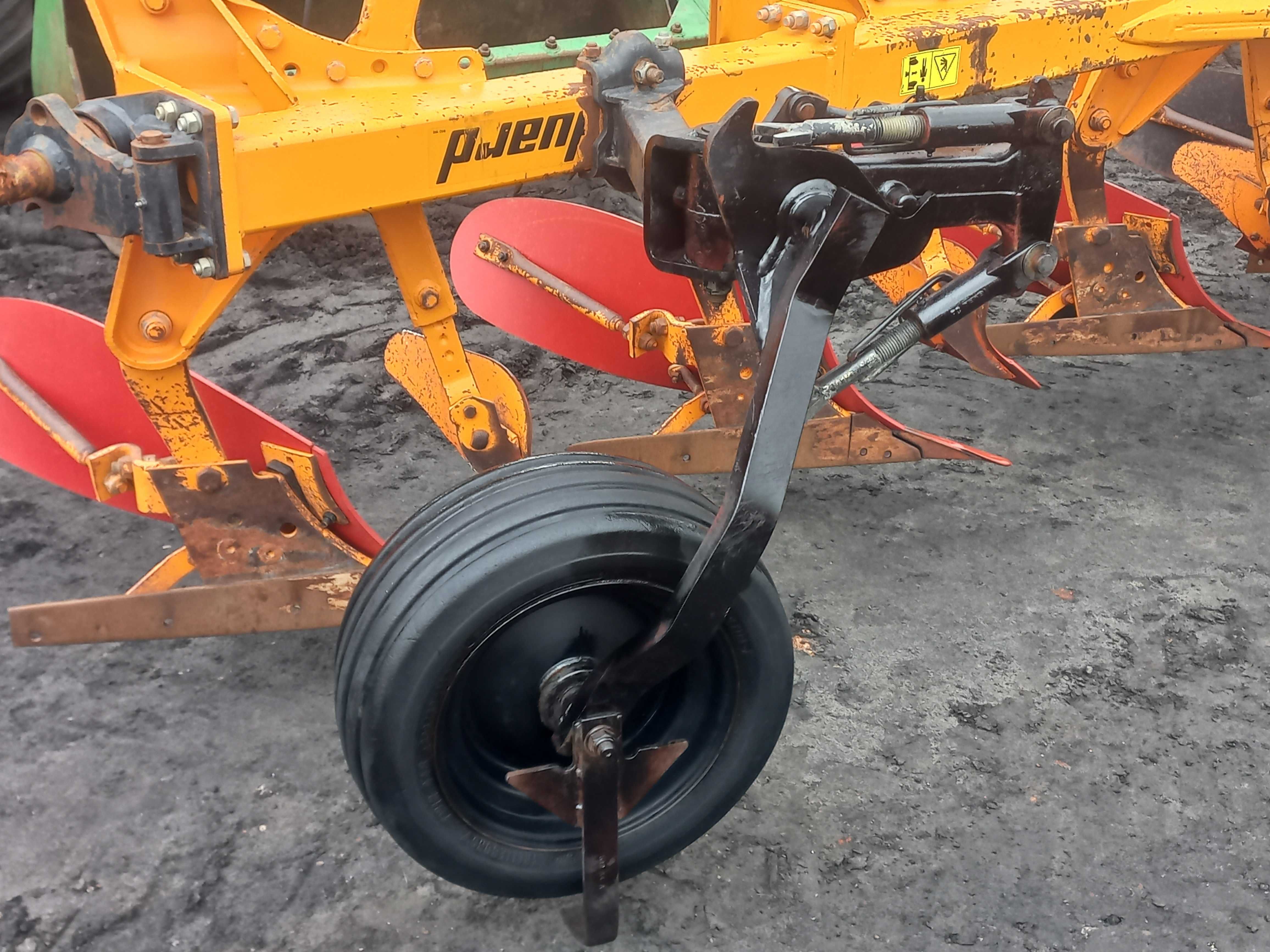 Plug 4 skibowy Kuhn/ huard master 120