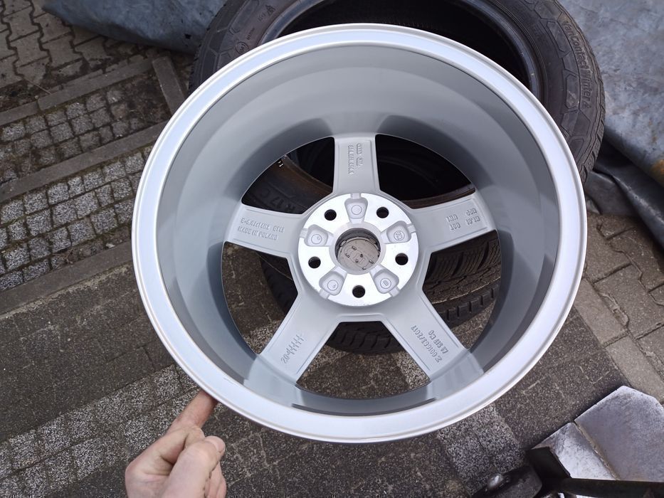 Audi 16" A3 A4 Q2 ORG VW Golf VI VII Octavia Seat Passat ET43 Jak NOWE