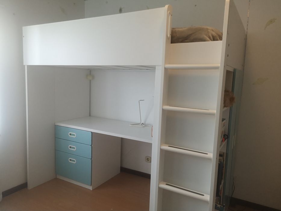 Cama Beliche Ikea com colchão