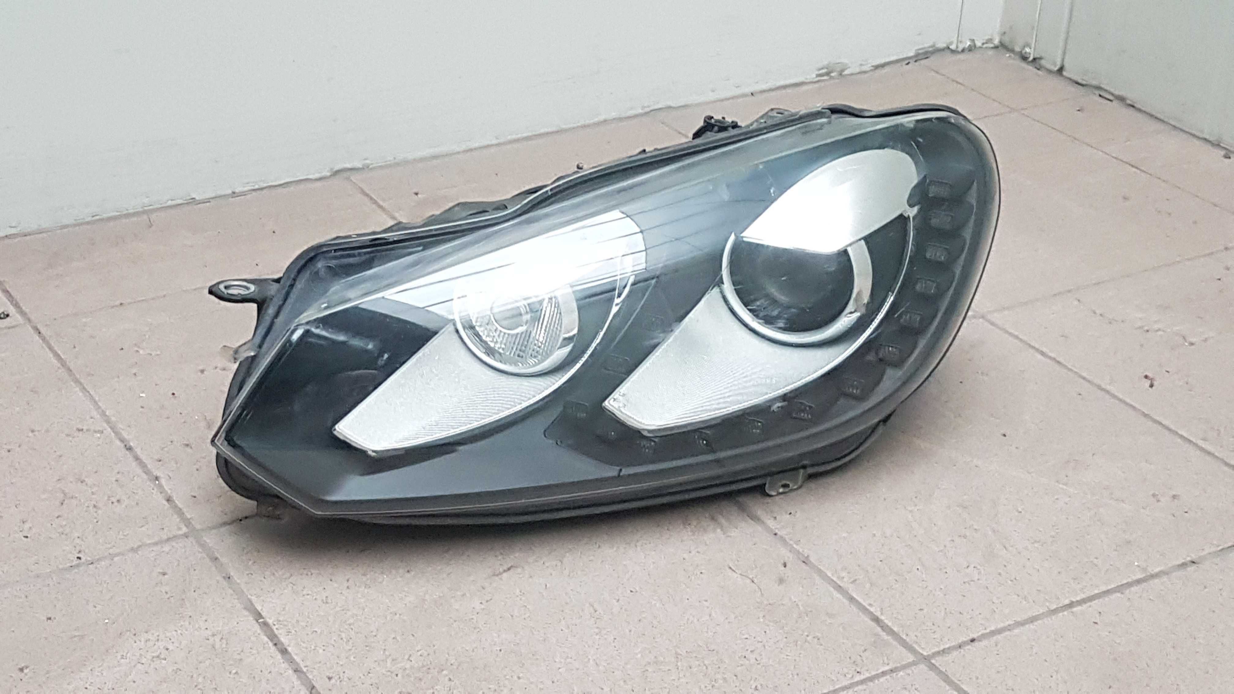 VW Golf VI lampa lewa przednia Xenon LED