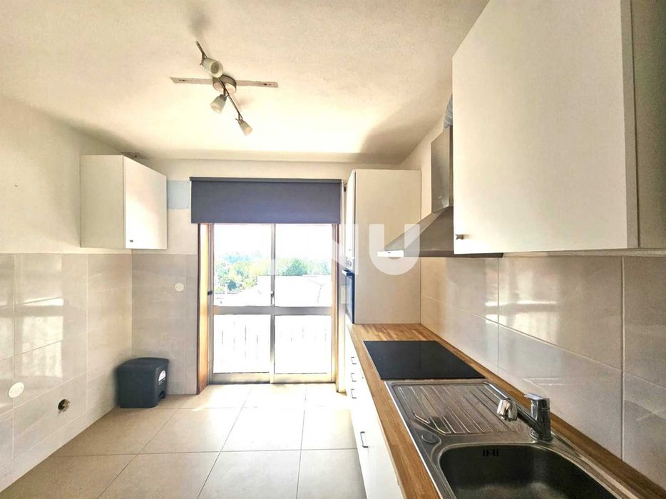 Apartamento T2 para arrendamento em Viseu