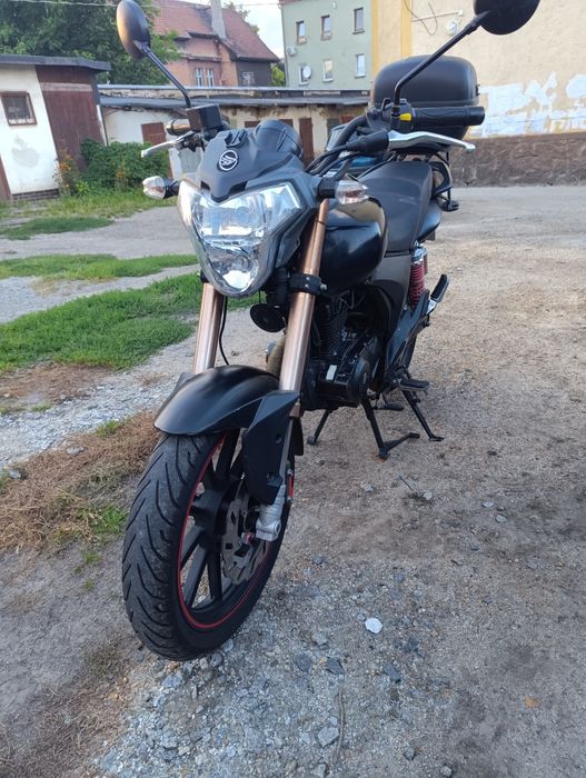 Keeway RKV 125 warto