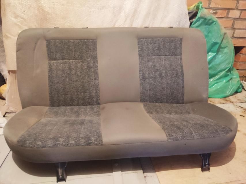 Продам сідушки део нексія задні