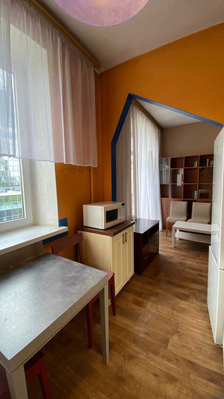 Продам 2-х комнатную в центре солнечной Одессы