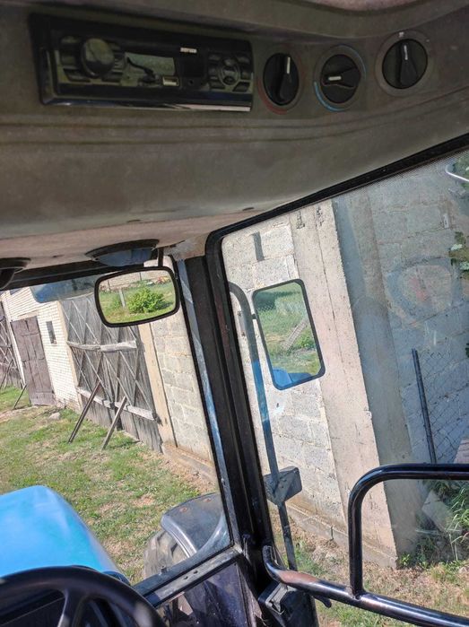 Ciągnik rolniczy New Holland 8160