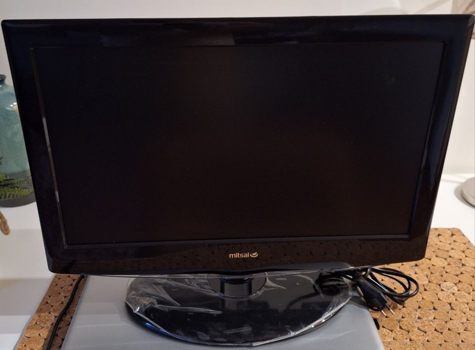 TV LCD Mitsai 19