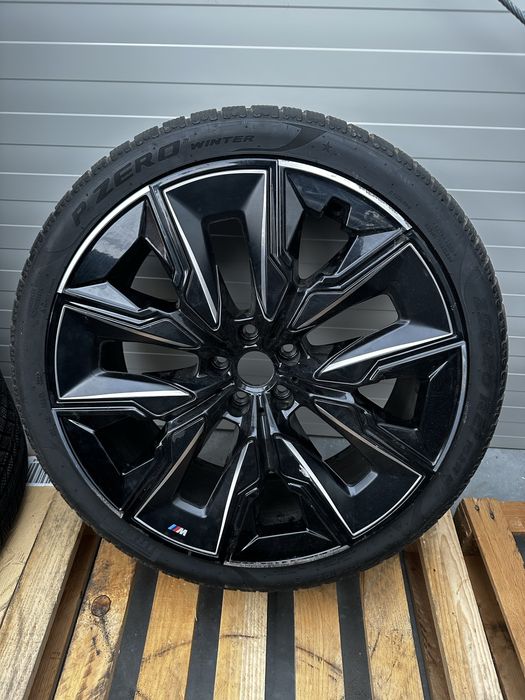 Felgi BMW G70 3szt.