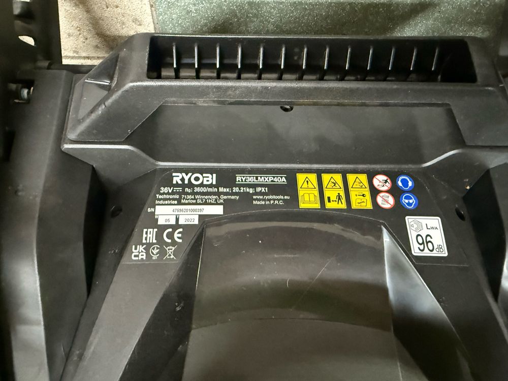 Ryobi 40cm prawie NOWA