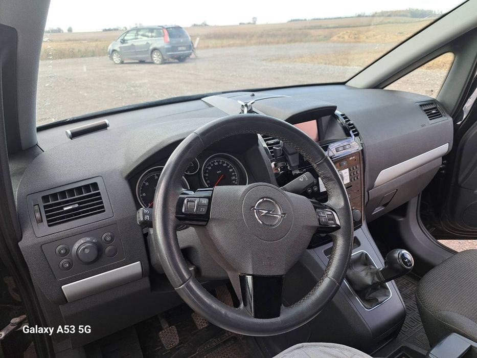 Продам Опель зафіра Б