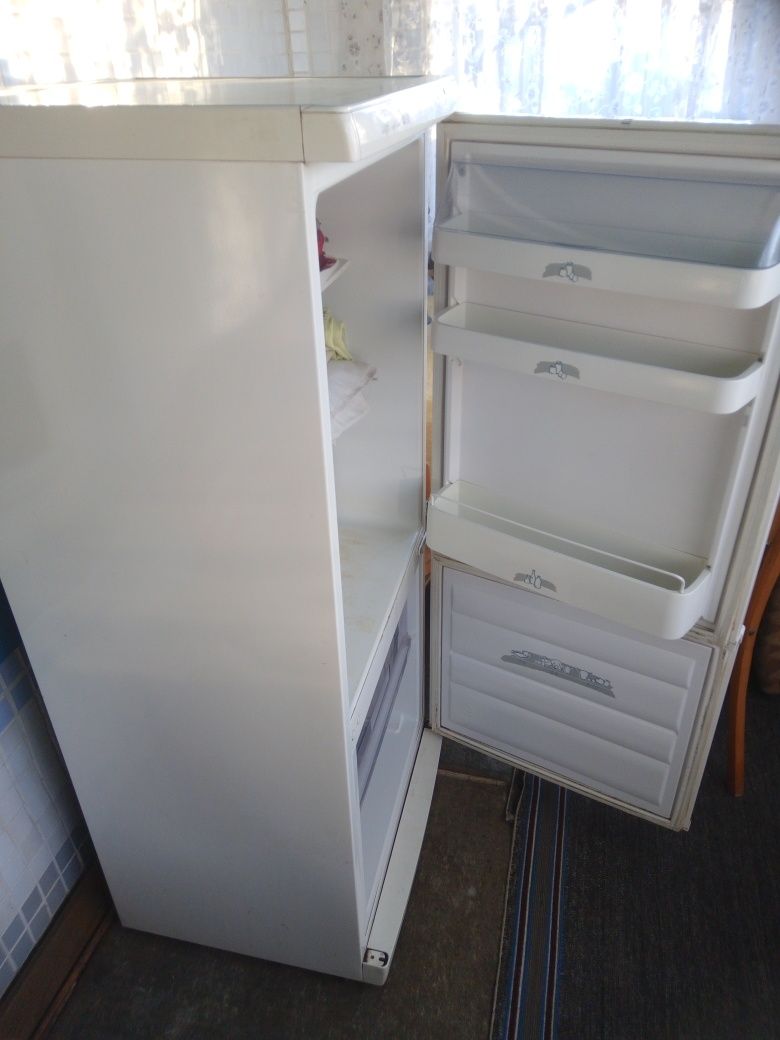 Холодильник Snaige для ремонта