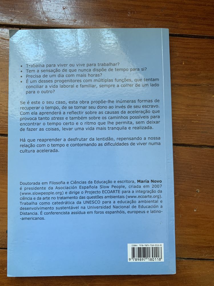 Livro “ Devagar, Devagar” de María Novo