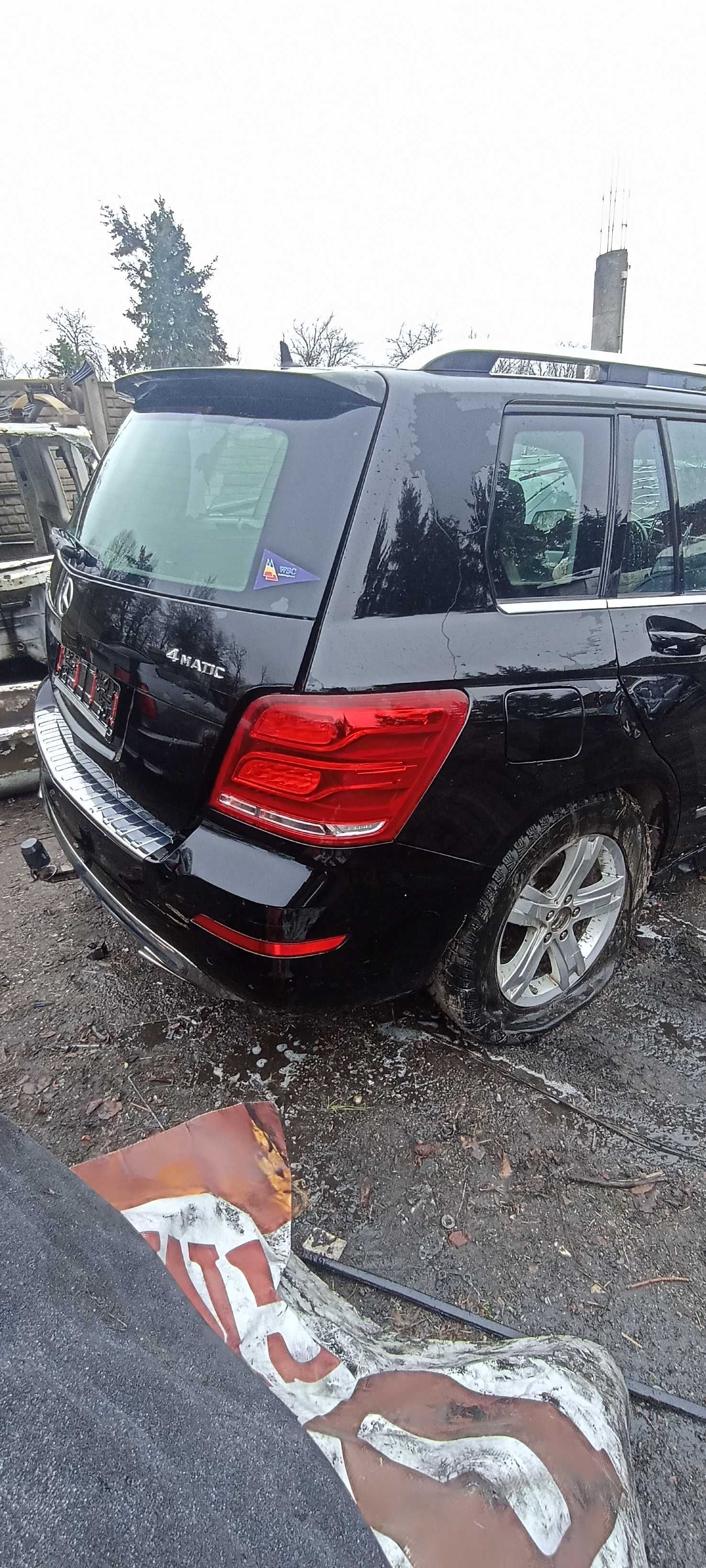 lampa przód przednia lewa  mercedes glk 220 dci 4matic 15r uszkodzona