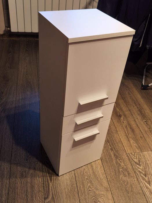 Szafka łazienkowa słupek stojący