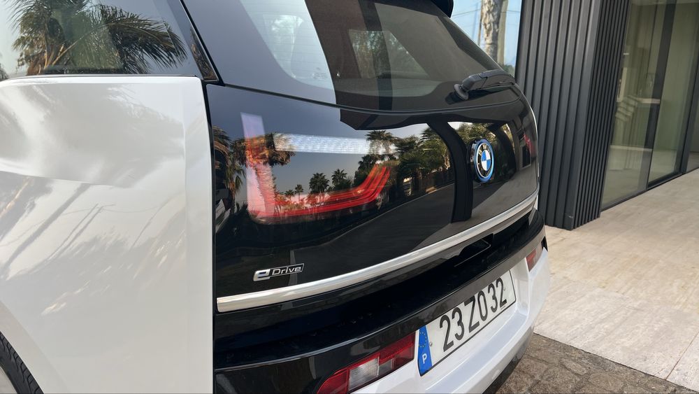 BMW i3 94Ah REx – 2017 impecavel trato financiamento