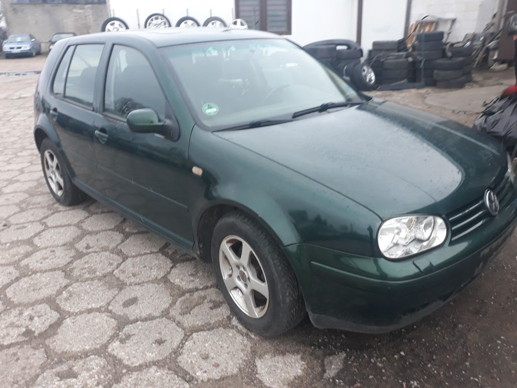 Vw golf IV na części 1.9 90km LC6M