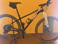 Ktm roda 29 carbono