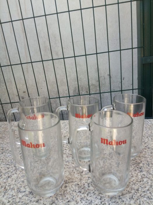 Canecas de vidro