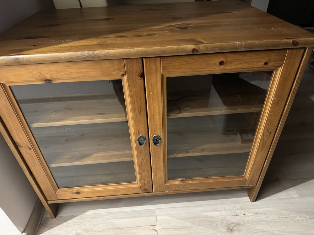 Szafka pod TV IKEA -Leksvik