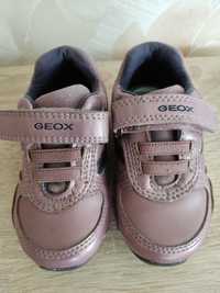 Кросівки Geox для дівчинки 20 розмір